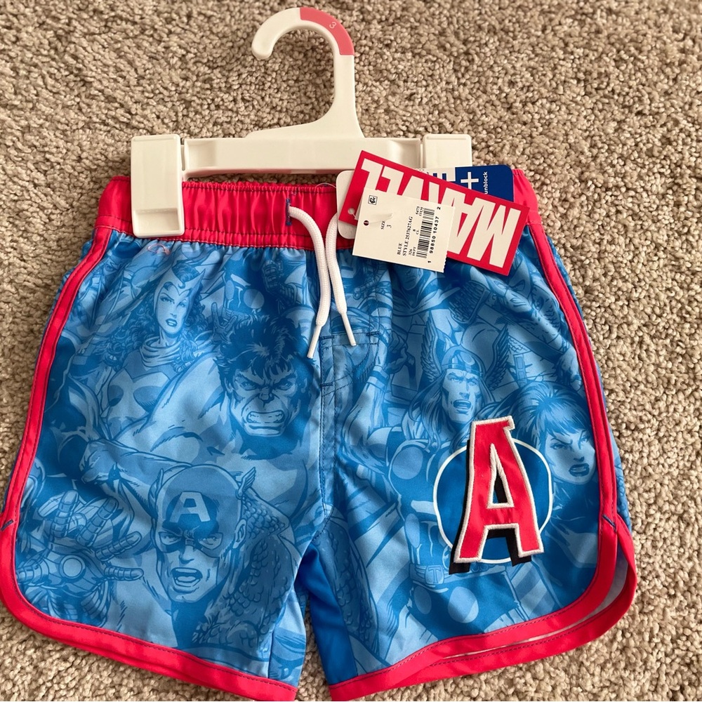 Marvel Avengers Blue and Red Boys Swimsuit Size 3 NWT